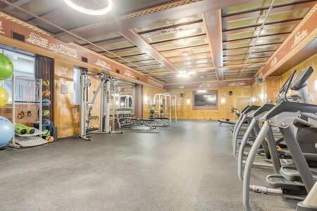 Cozysuites - 2Br With Direct Skybridge Access #5 Indianapolis Extérieur photo